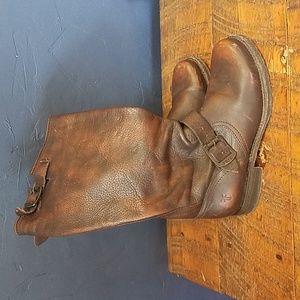 Size 7.5 FRYE Vintage Western Blackened Brown Leather Boots